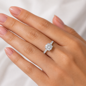 18K Solid Lab Grown Diamond 5 Carat Center Piece IGI Certified Jewelry